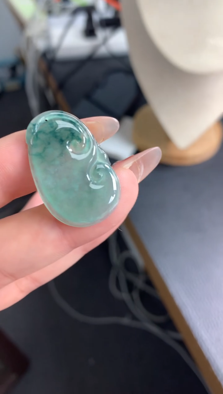 【闪购商品】定制翡翠未镶嵌如意