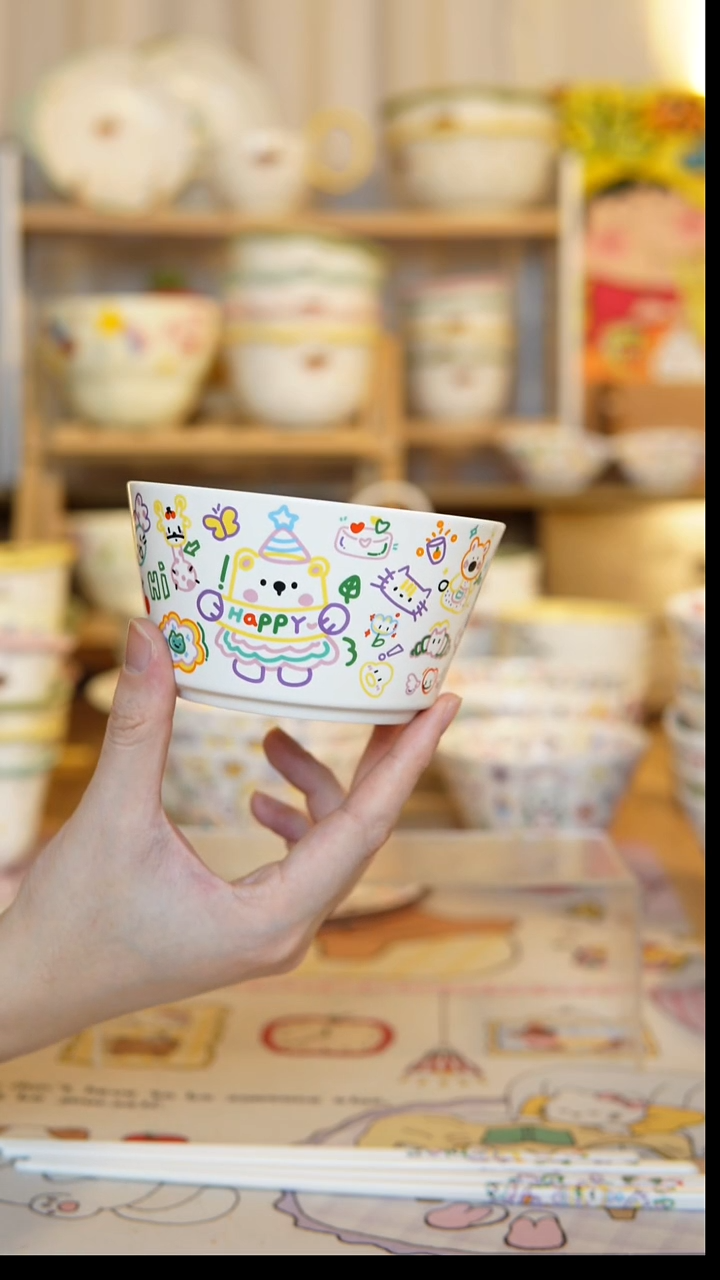 陶瓷单个快乐熊米饭碗