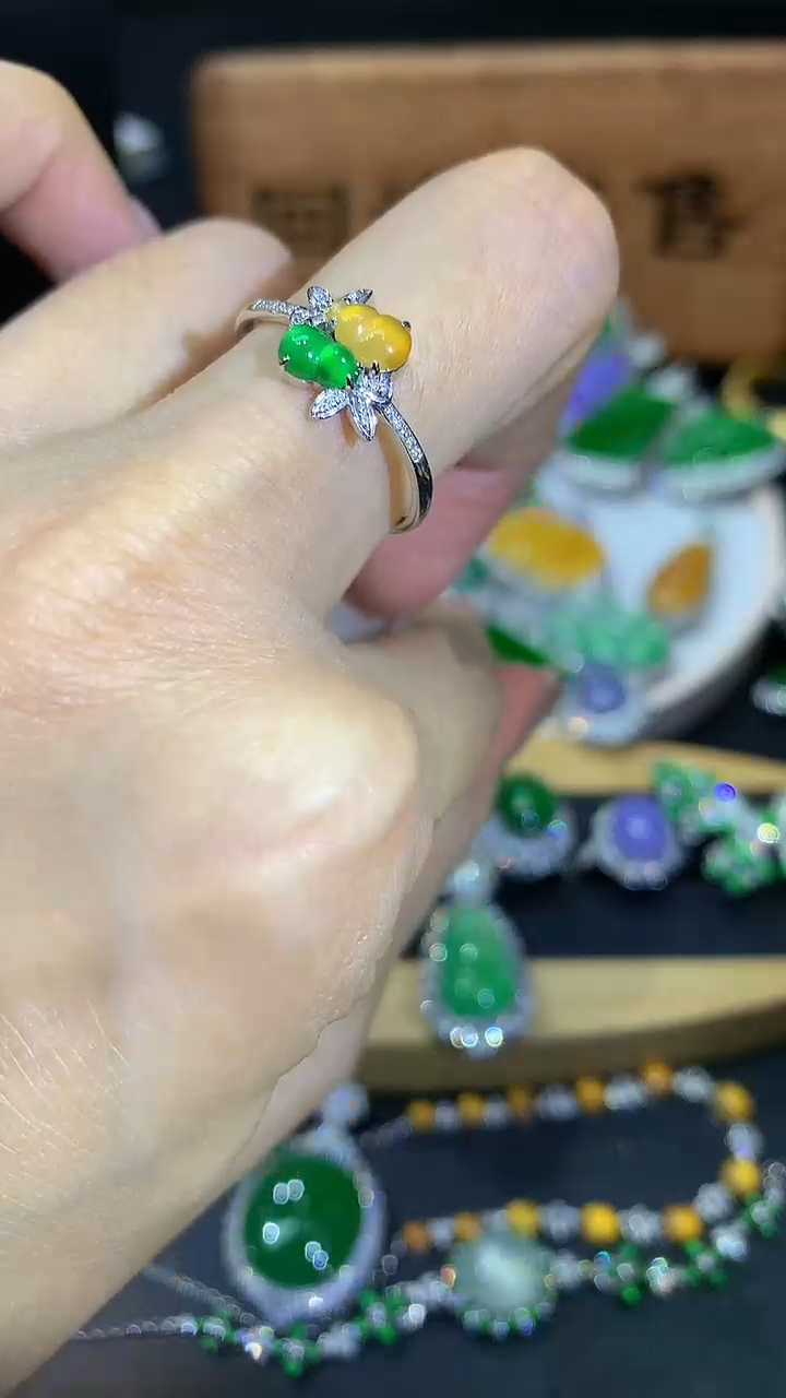 【闪购商品】翡翠戒指18K金镶嵌团购