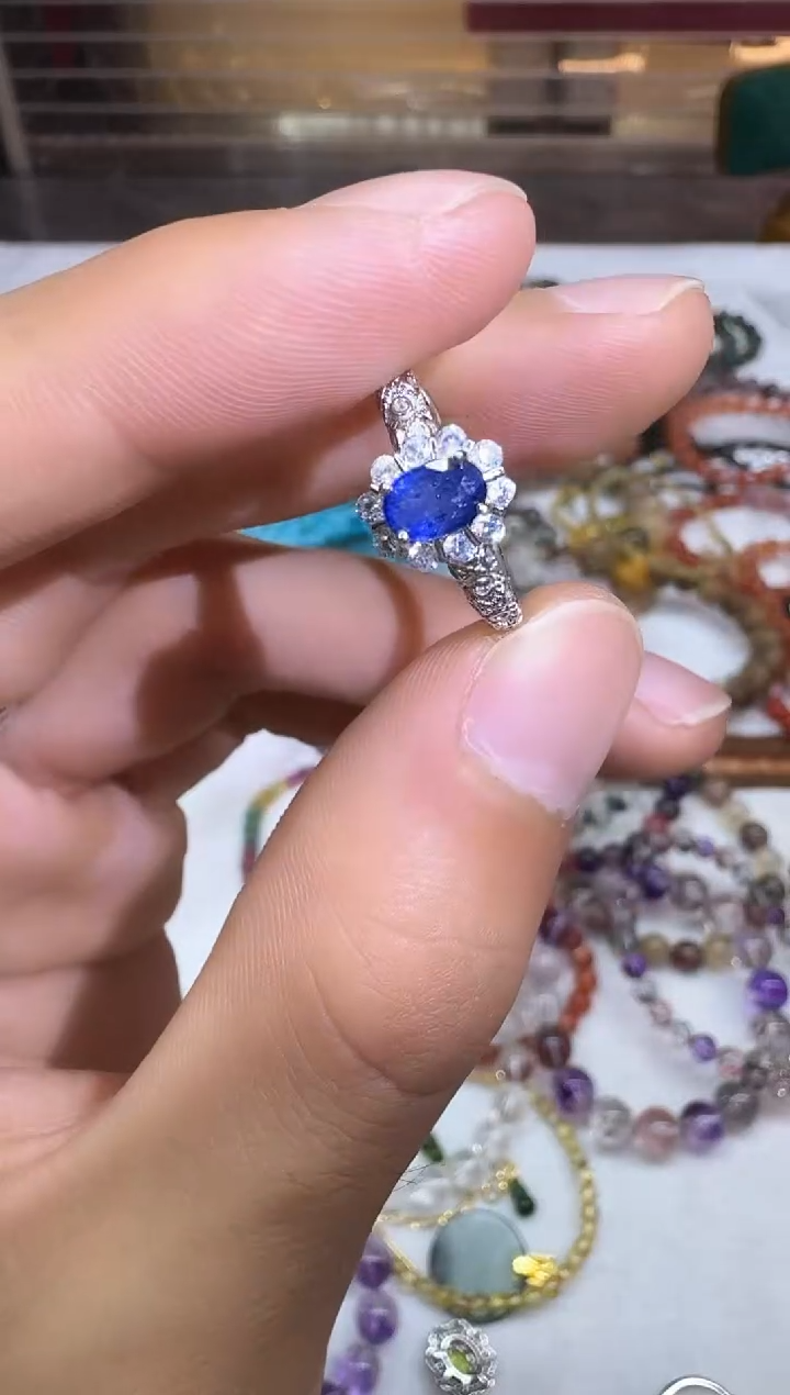 戒指蓝宝石银S925镶嵌1225m036多样性发一