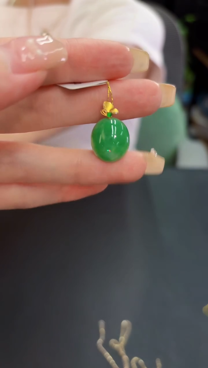 翡翠18K金镶嵌颈饰 缅料A货/支持复检/一件