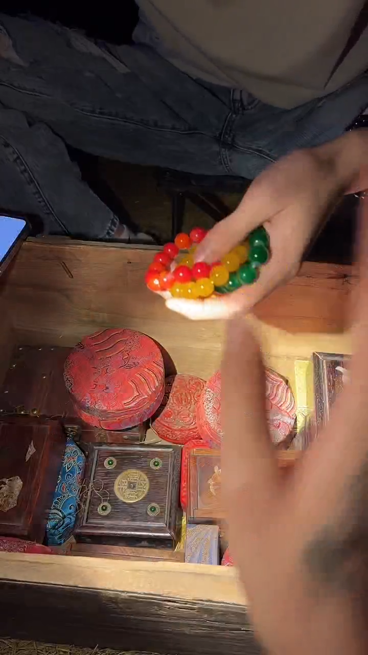 【闪购商品】【闪购商品】红黄绿手串