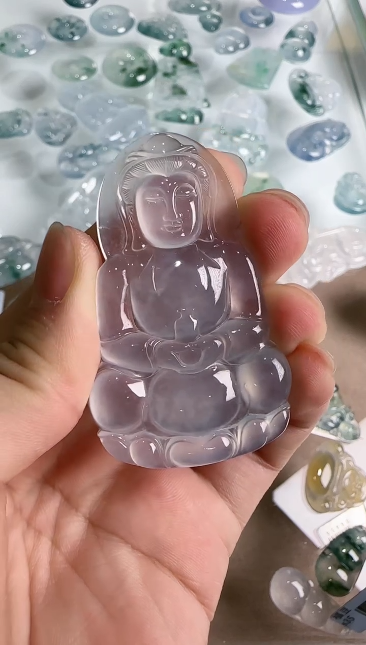 【闪购商品】翡翠吊坠(不含链)未镶嵌··