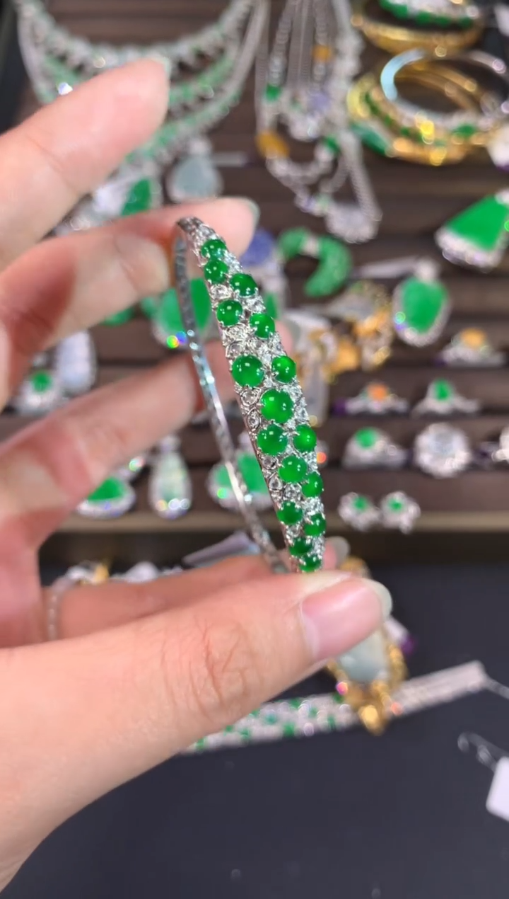 【闪购商品】翡翠手镯18K金镶嵌A644|27800