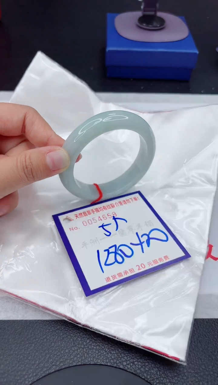 【闪购商品】翡翠未镶嵌手镯111111111111111