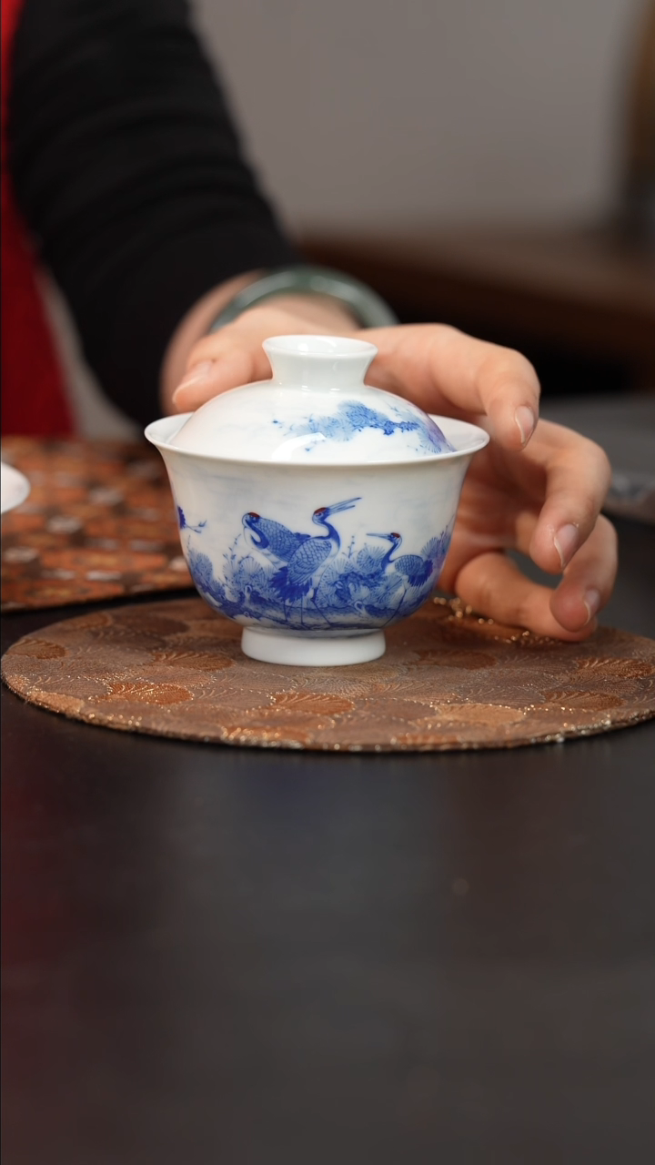 【闪购商品】杯看山柴窑青花仙鹤
