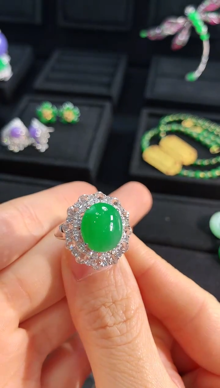 【闪购商品】翡翠戒指18K金镶嵌戒指