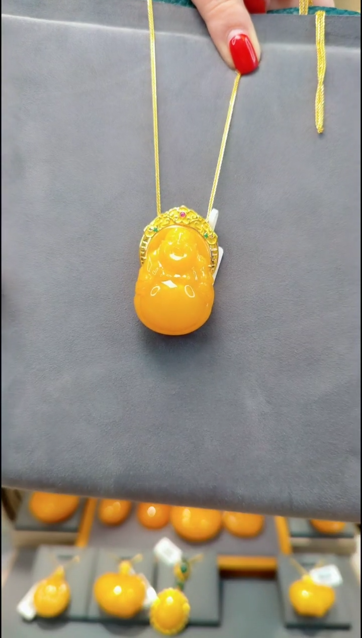 【闪购商品】蜜蜡吊坠(赠链)18K金镶嵌H101蜜蜡吊坠