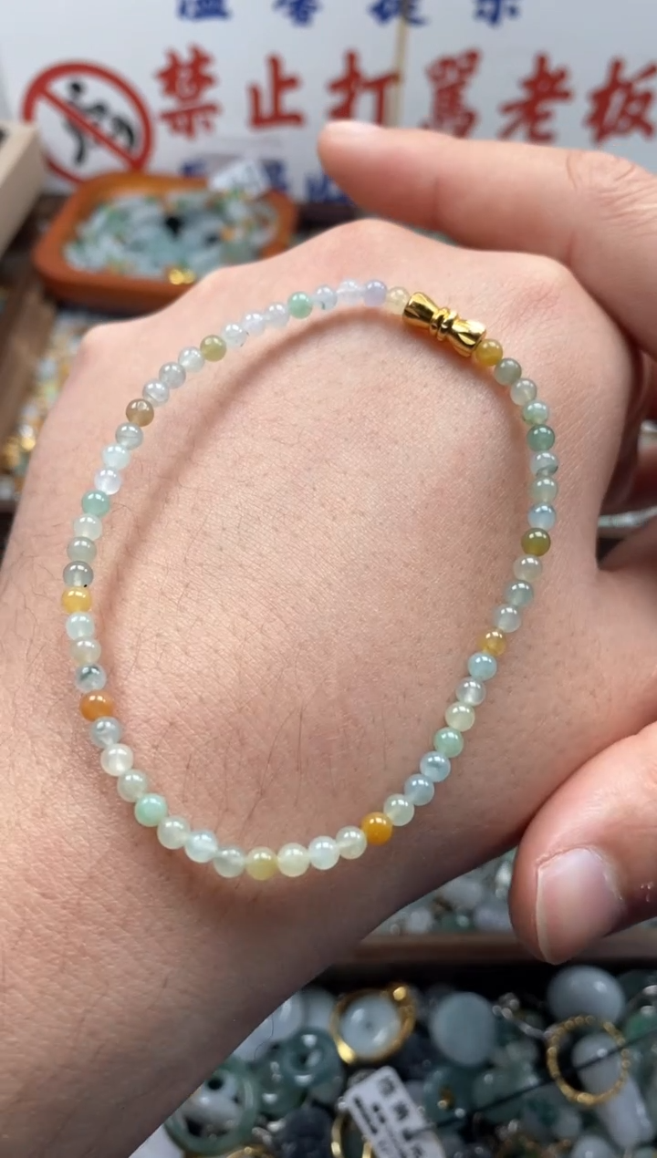 【闪购商品】翡翠颈饰未镶嵌哥哥