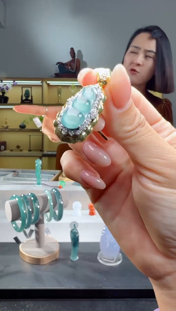 吊坠(不含链)未镶嵌翡翠豆子（多样性发其一）