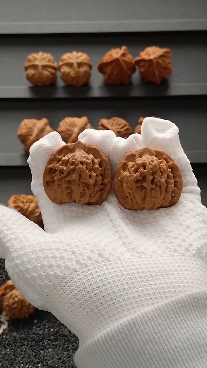 把件文玩核桃40尺老树秦闷