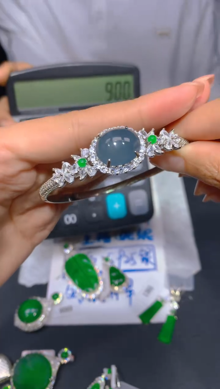 【闪购商品】定制翡翠未镶嵌295多样性发货（发其一）