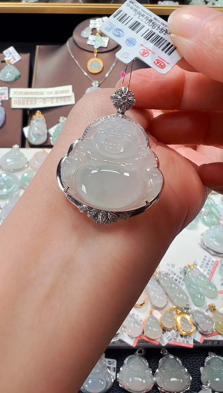 【闪购商品】翡翠吊坠(不含链)18K金镶嵌佛公吊坠73A