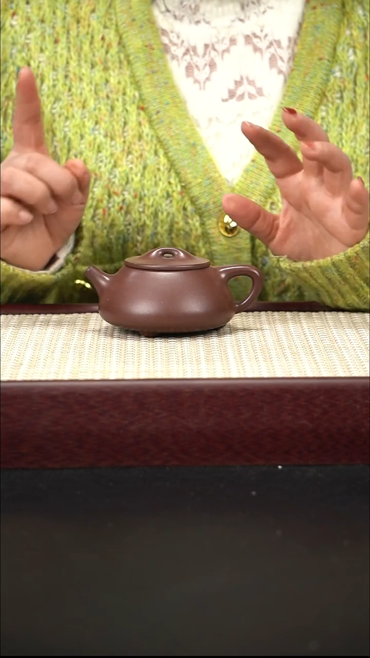 茶壶紫砂底槽青  景舟石瓢 小