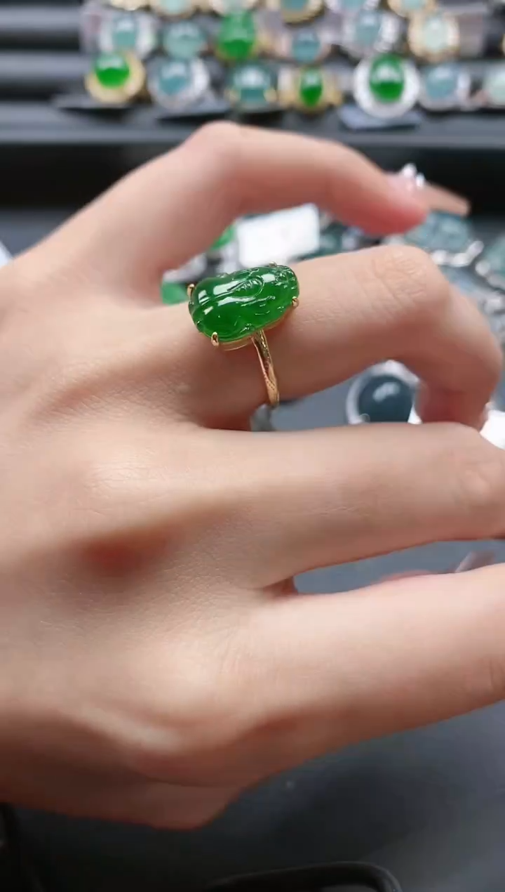 【闪购商品】翡翠戒指银S925镶嵌51511