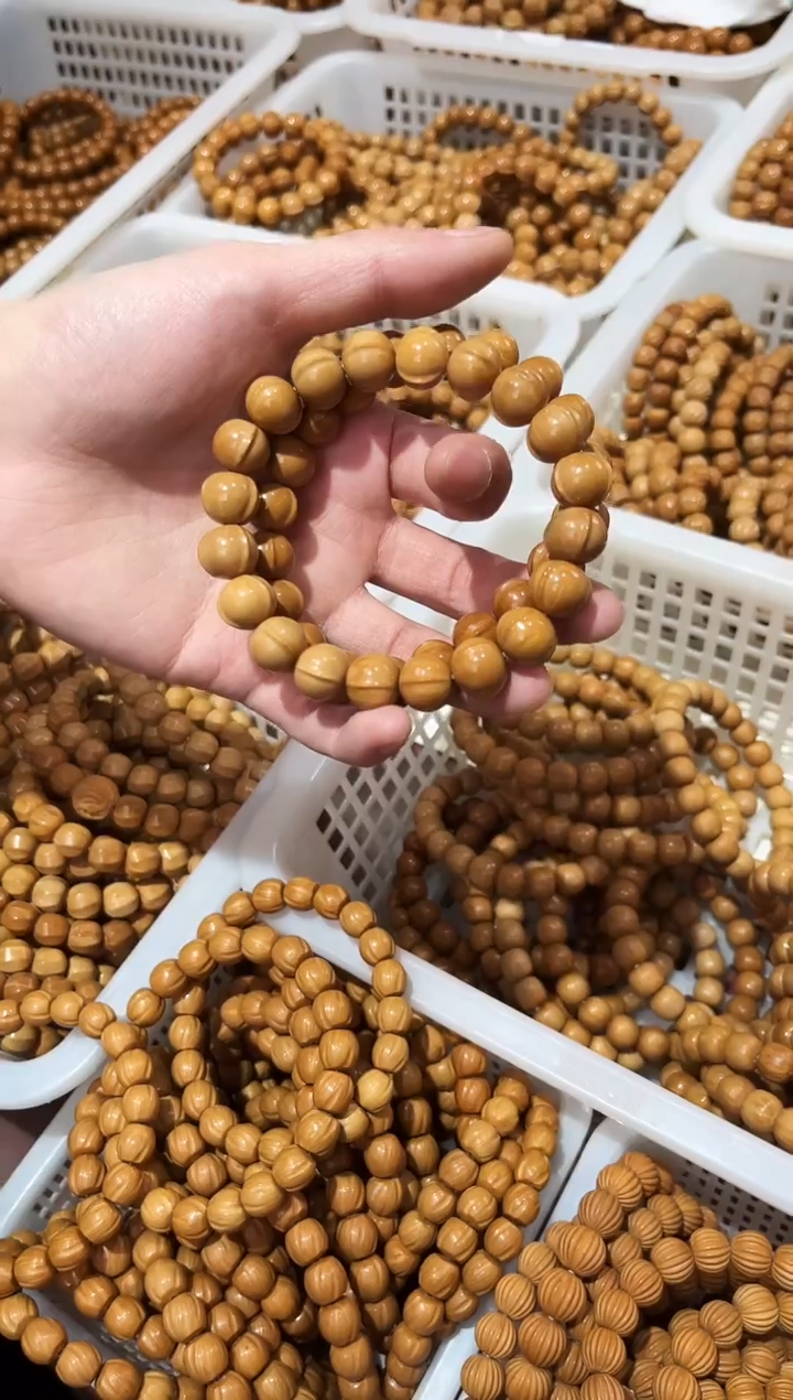 【闪购商品】猴头核桃吊坠鲨鱼微瑕