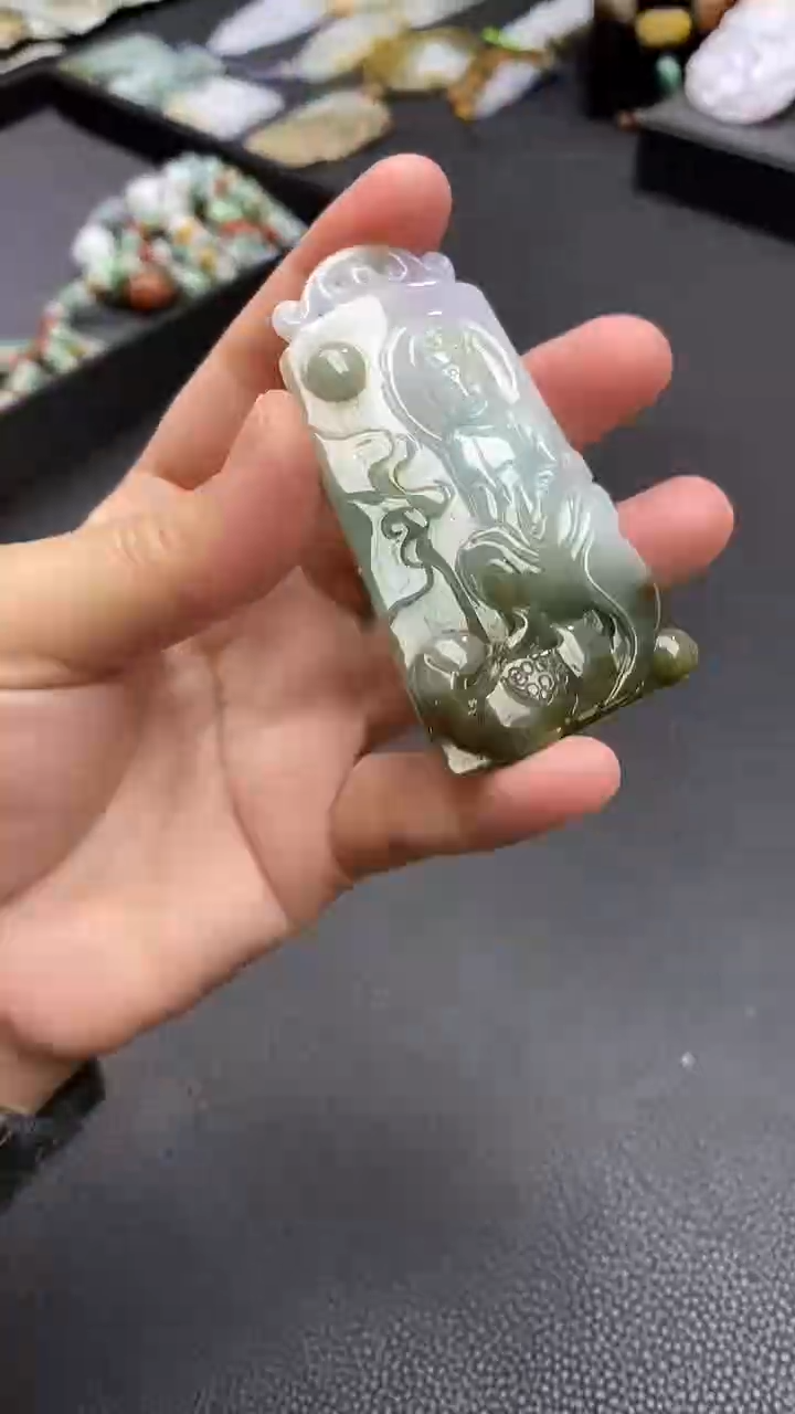 【闪购商品】翡翠颈饰未镶嵌挂件