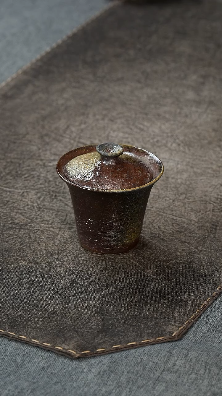 【闪购商品】紫砂茶宠柴烧盖碗