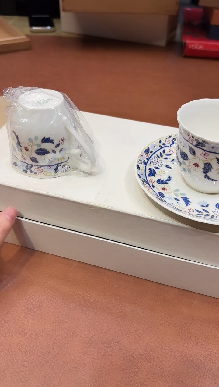 小狐狸精选日瓷器
