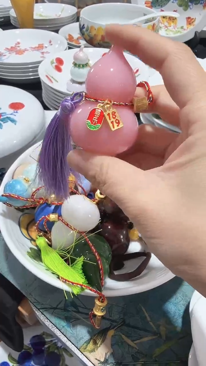 其他景德镇高温瓷（葫芦摆件）