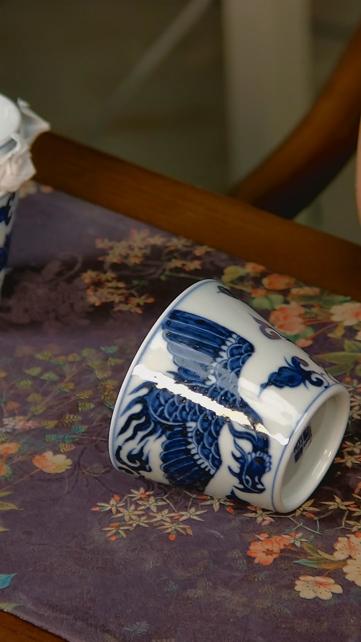 杯手工手绘杯杯很美丽