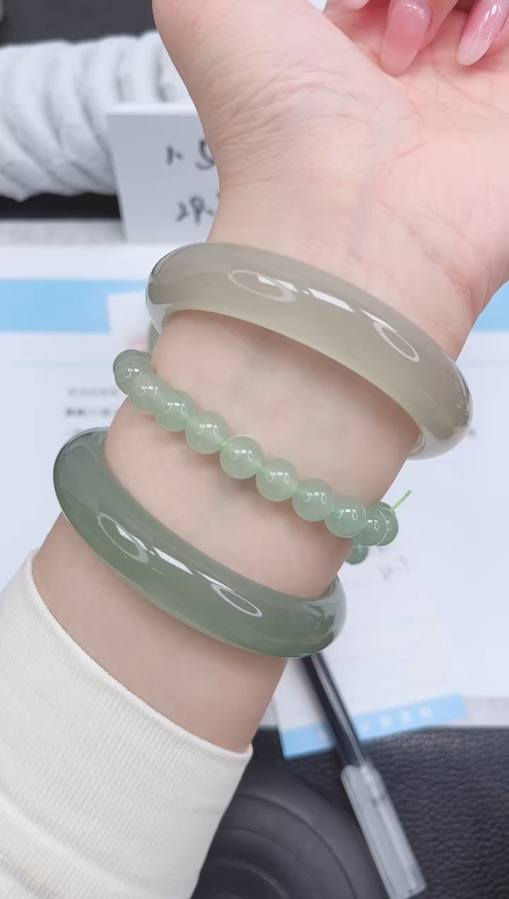 未镶嵌手镯石英质玉181-62.7