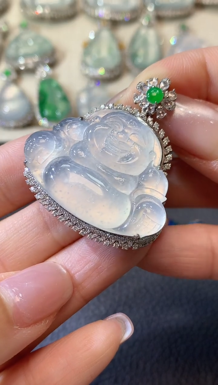 【闪购商品】翡翠吊坠(不含链)18K金镶嵌C51