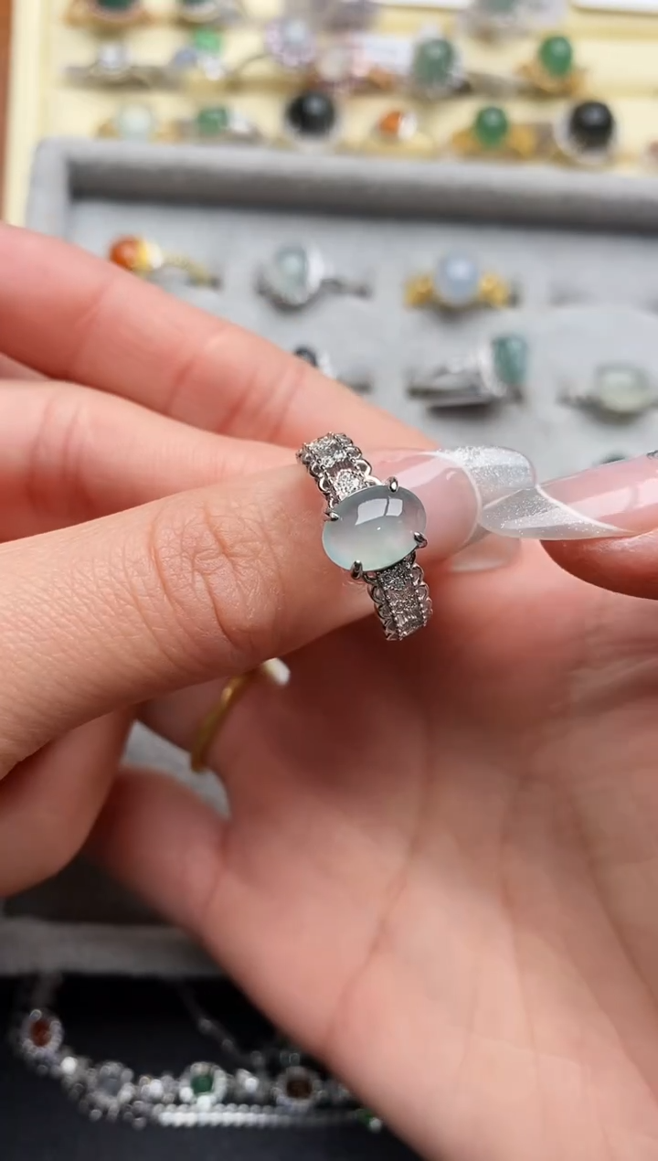 【闪购商品】翡翠戒指银S925镶嵌555555555+4