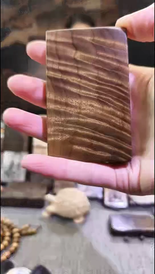 金丝楠无事牌手把件