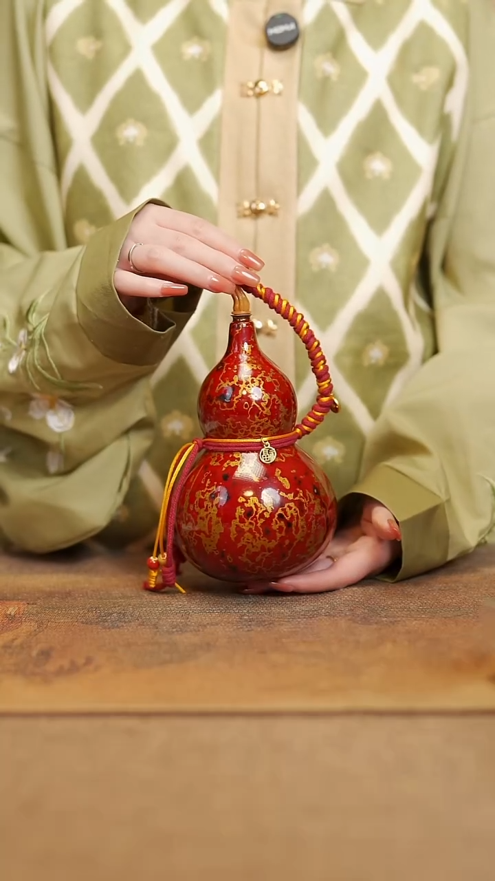 【闪购商品】852宴禾堂漆艺酒葫芦258