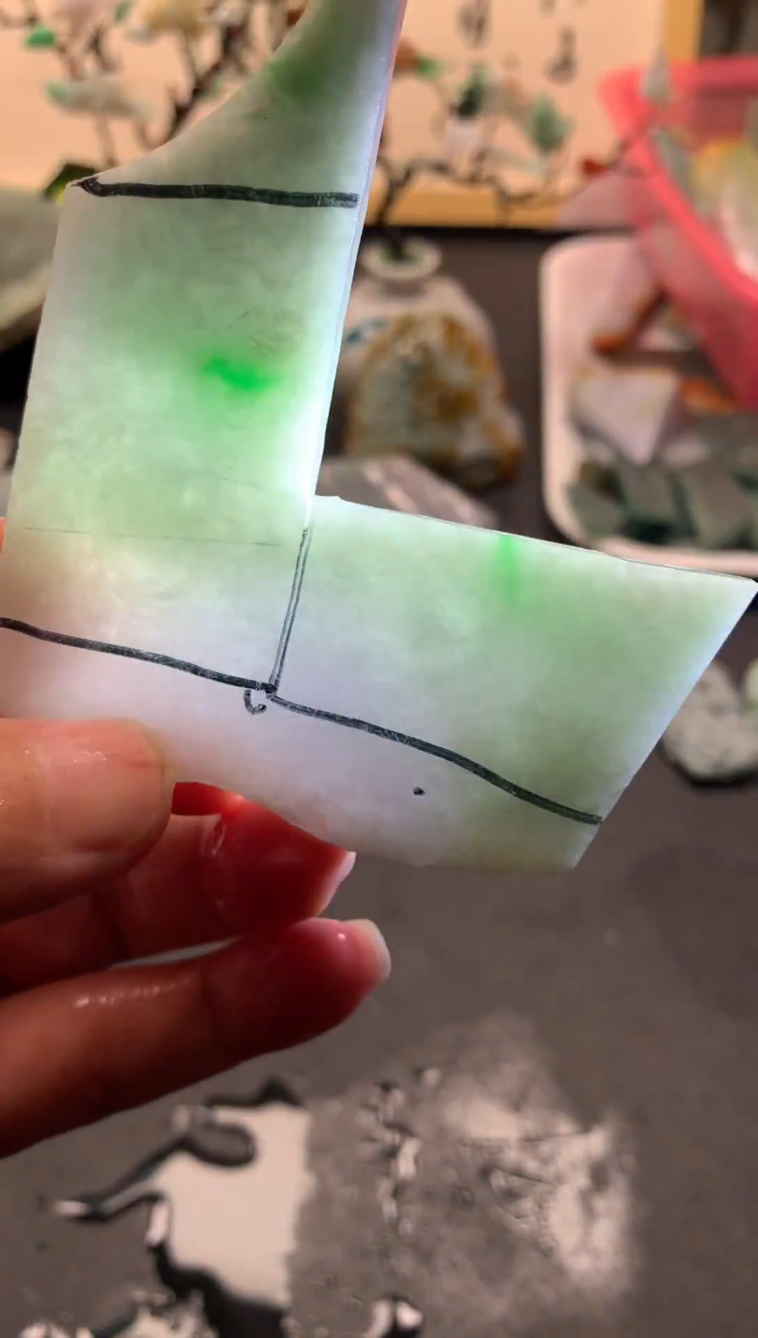 【闪购商品】翡翠颈饰未镶嵌天然翡翠A货