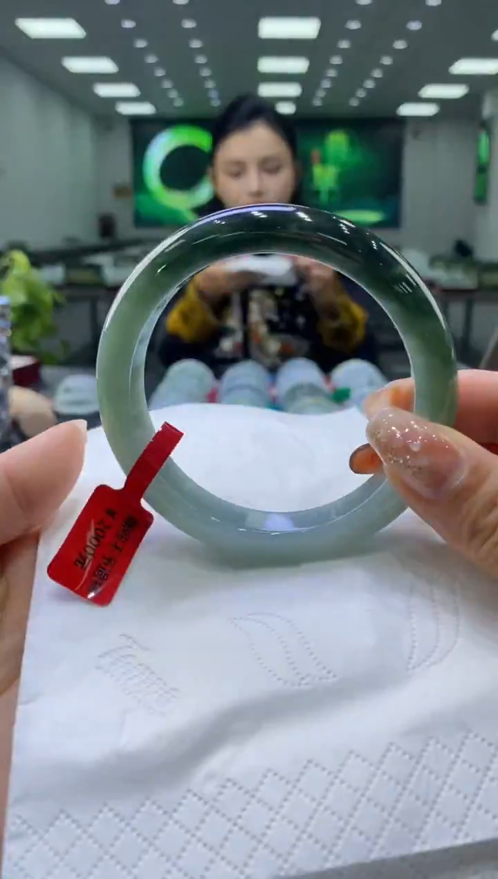 未镶嵌手镯翡翠00001625