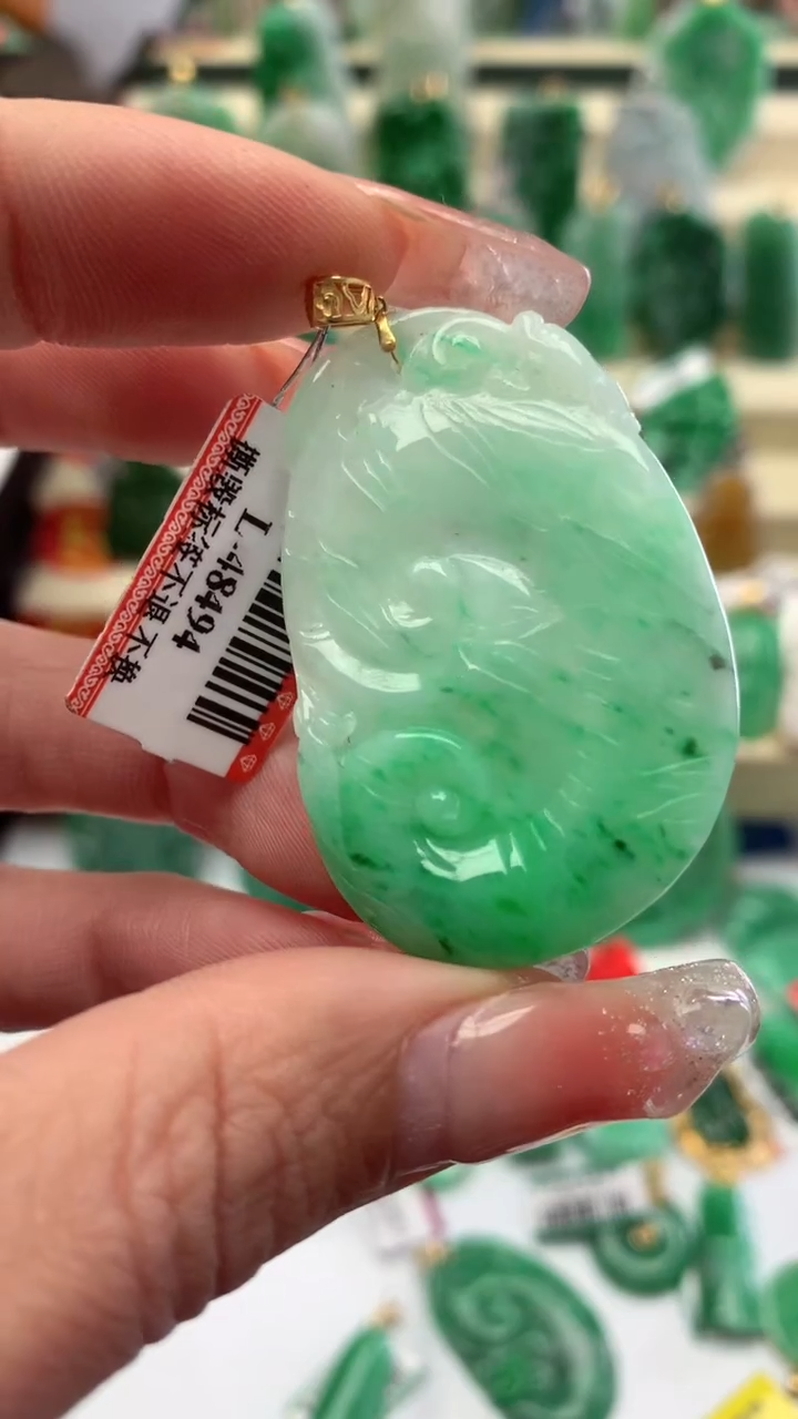 【闪购商品】翡翠颈饰18K金镶嵌挂件