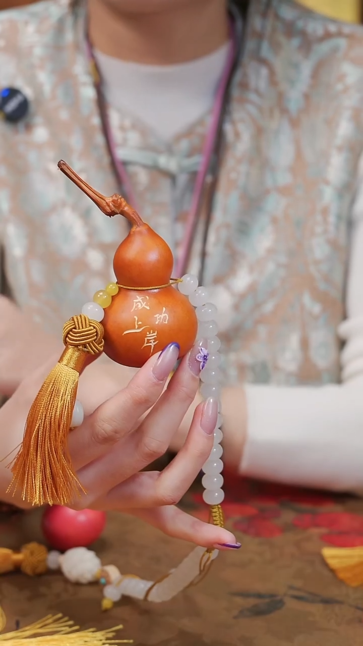 594漆艺工艺小葫芦29.9