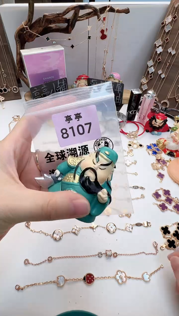 W***丹华禄甄选阁亭亭总铺