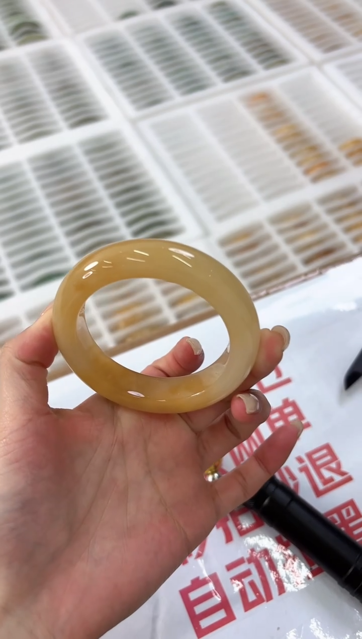 未镶嵌手镯石英质玉28-54HU