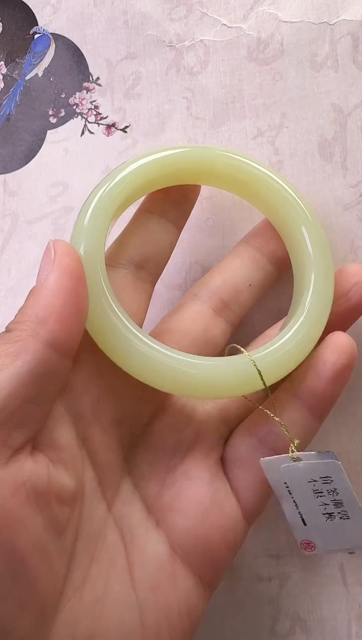 【闪购商品】和田玉手镯未镶嵌手镯