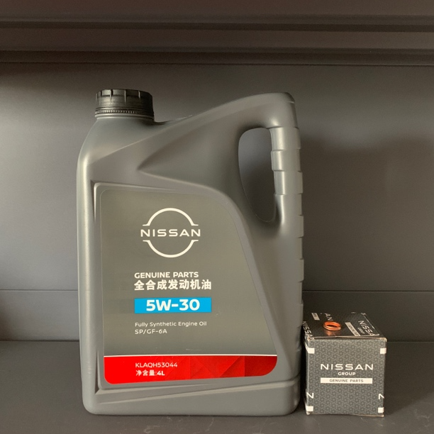尼桑日产原厂5W-30全合成机油（原厂机滤，原厂放油螺丝垫圈）