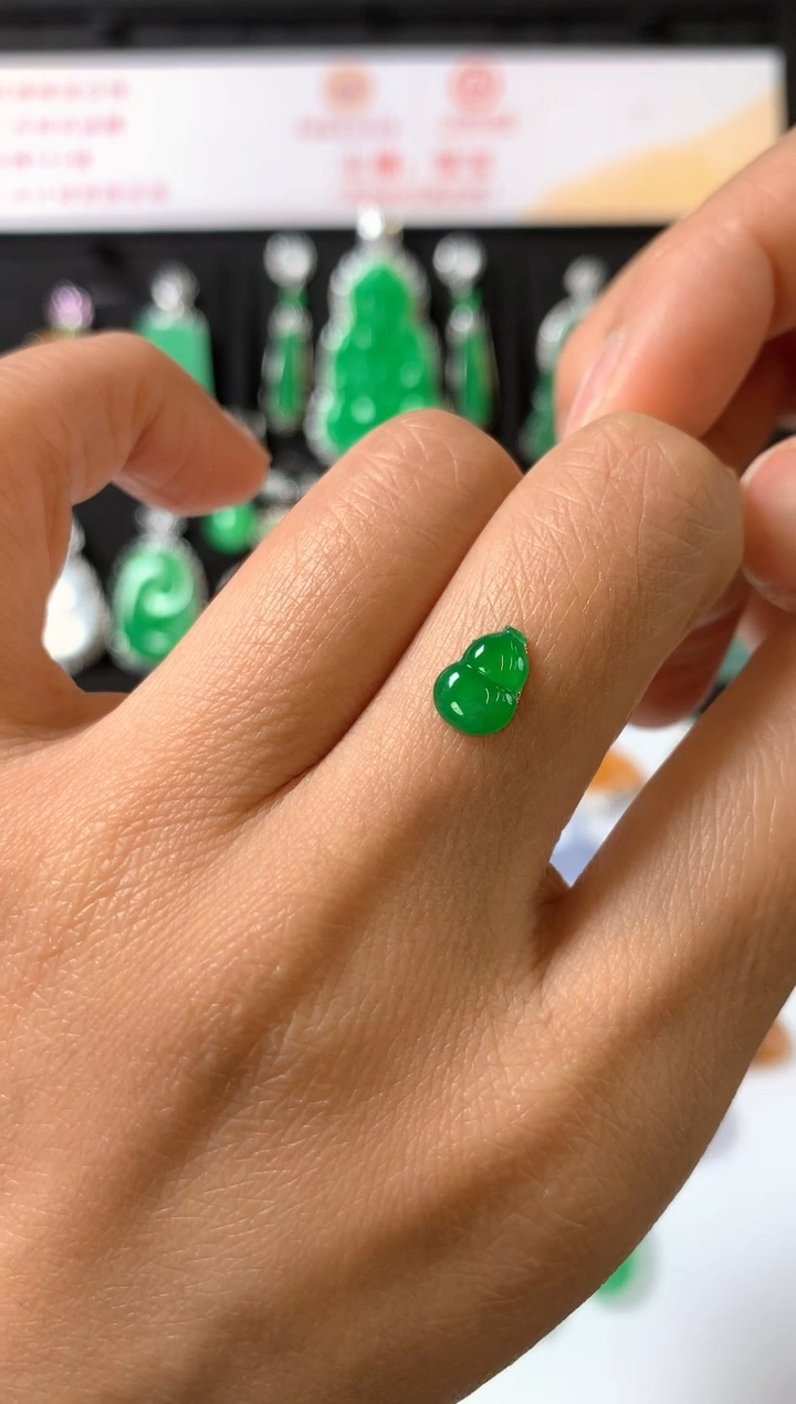 未镶嵌定制翡翠裸石（镶嵌定制）