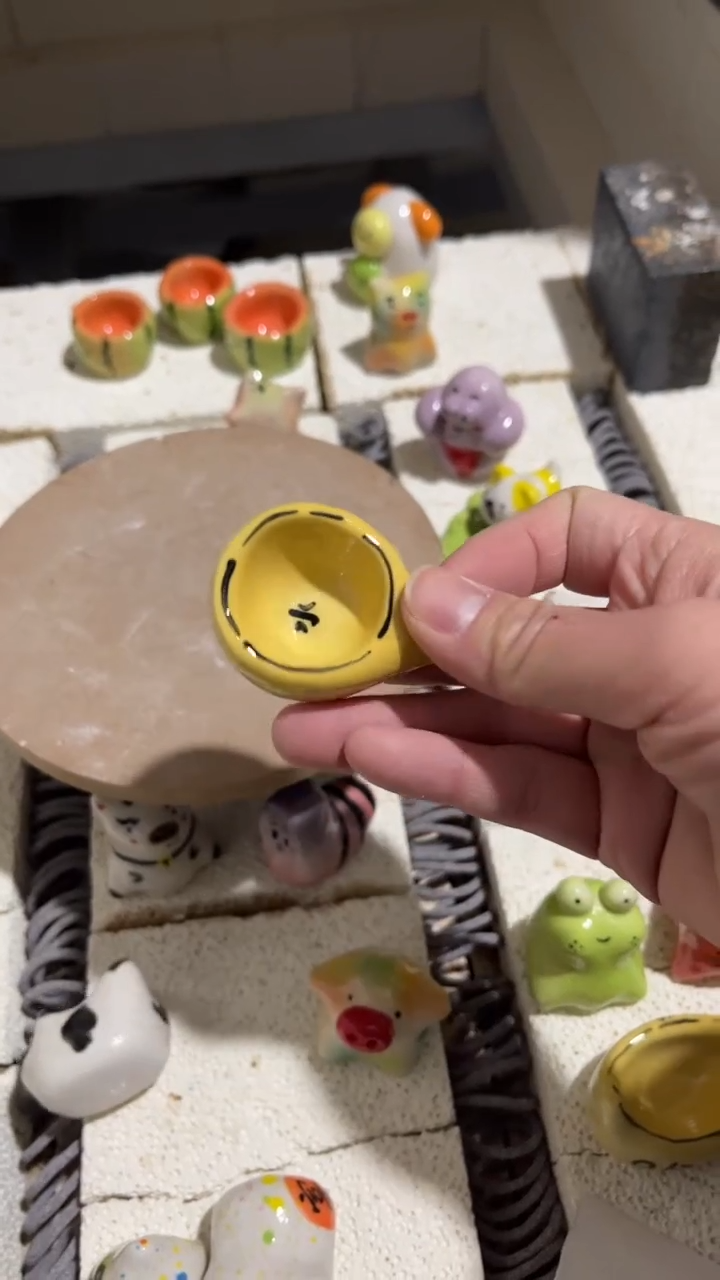 【闪购商品】摆件235微瑕手工陶瓷摆件