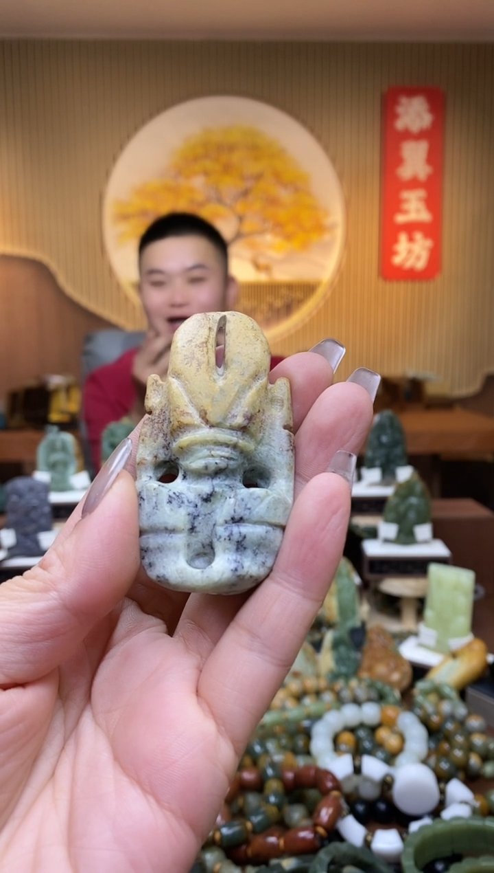 【闪购商品】岫岩河磨玉（透闪石质玉）手把未镶嵌多样性随机发一