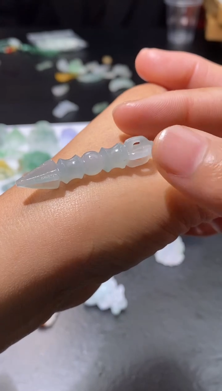 【闪购商品】定制翡翠未镶嵌翡翠毛货~