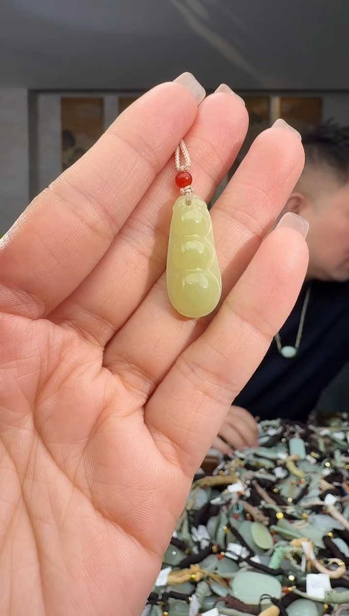 颈饰未镶嵌和田玉拍一发一多样性发货