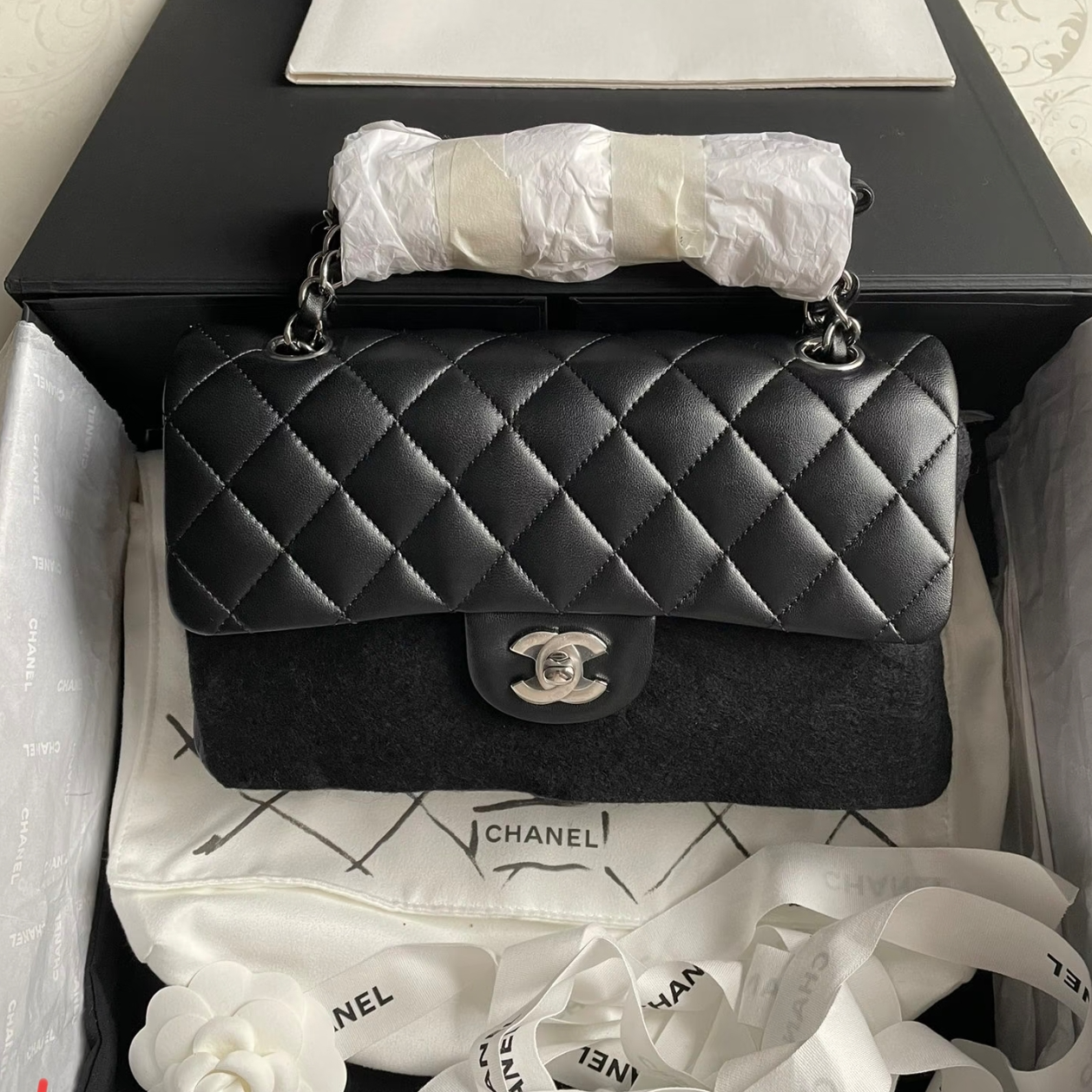 99新 Chanel/香奈儿 cf黑银小号芯片款 CY064