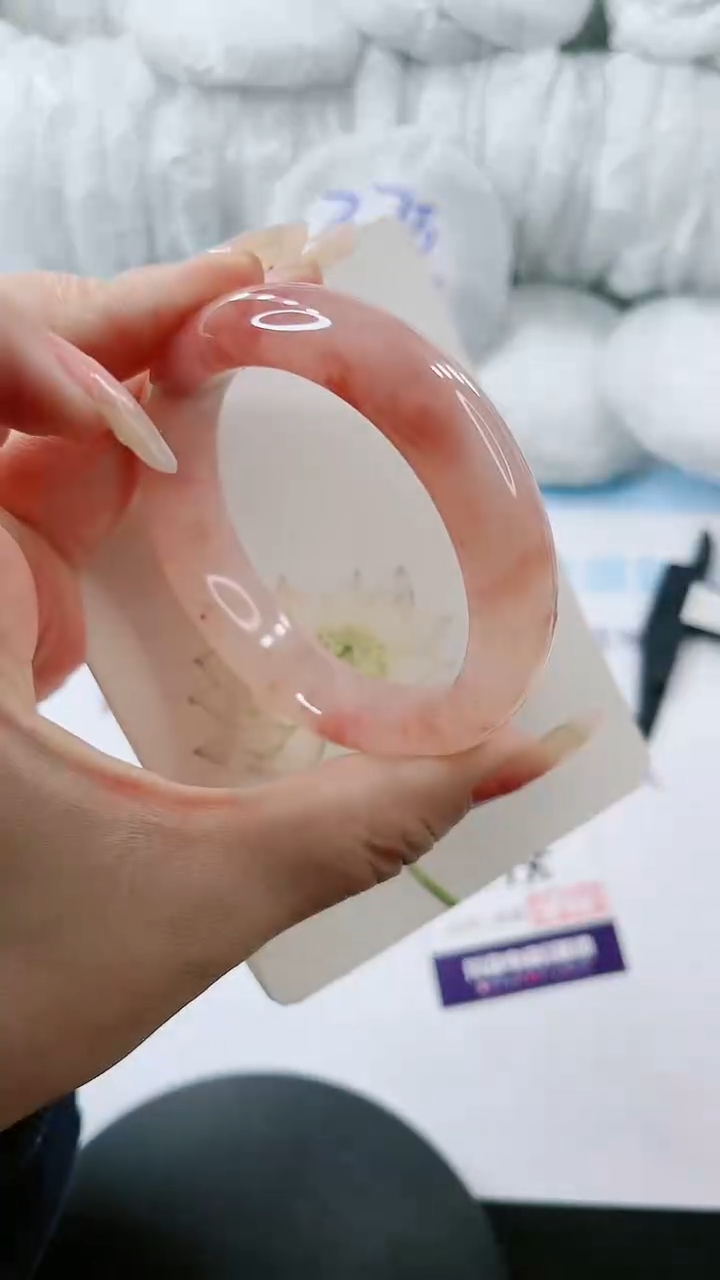 【闪购商品】石英质玉手镯未镶嵌多样性发货L735