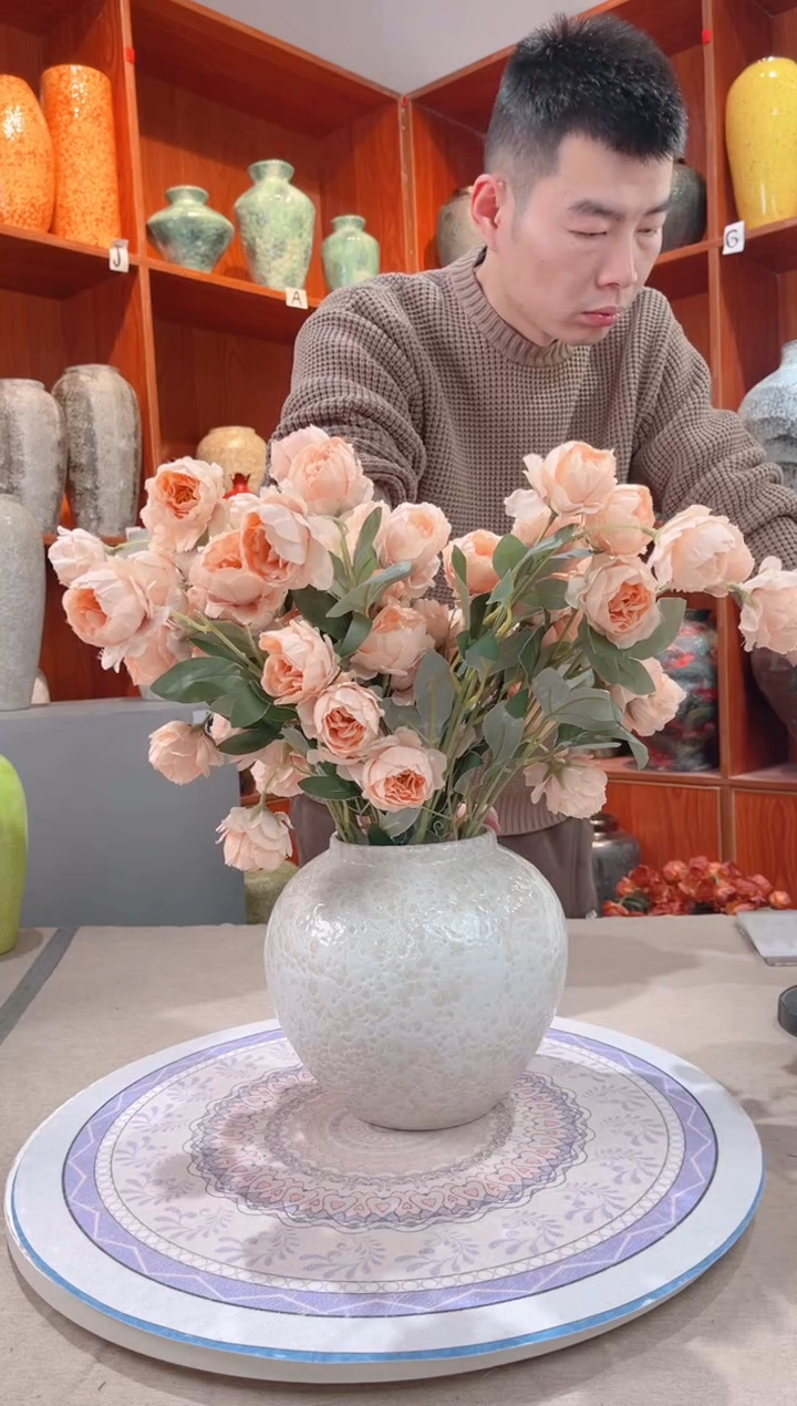 【闪购商品】瓶精品陶瓷花瓶 无花 茶白 小号