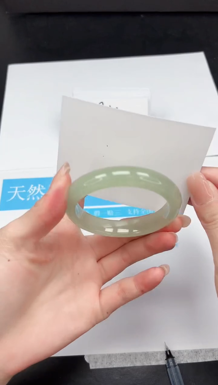 【闪购商品】石英质玉手镯未镶嵌214-57.2