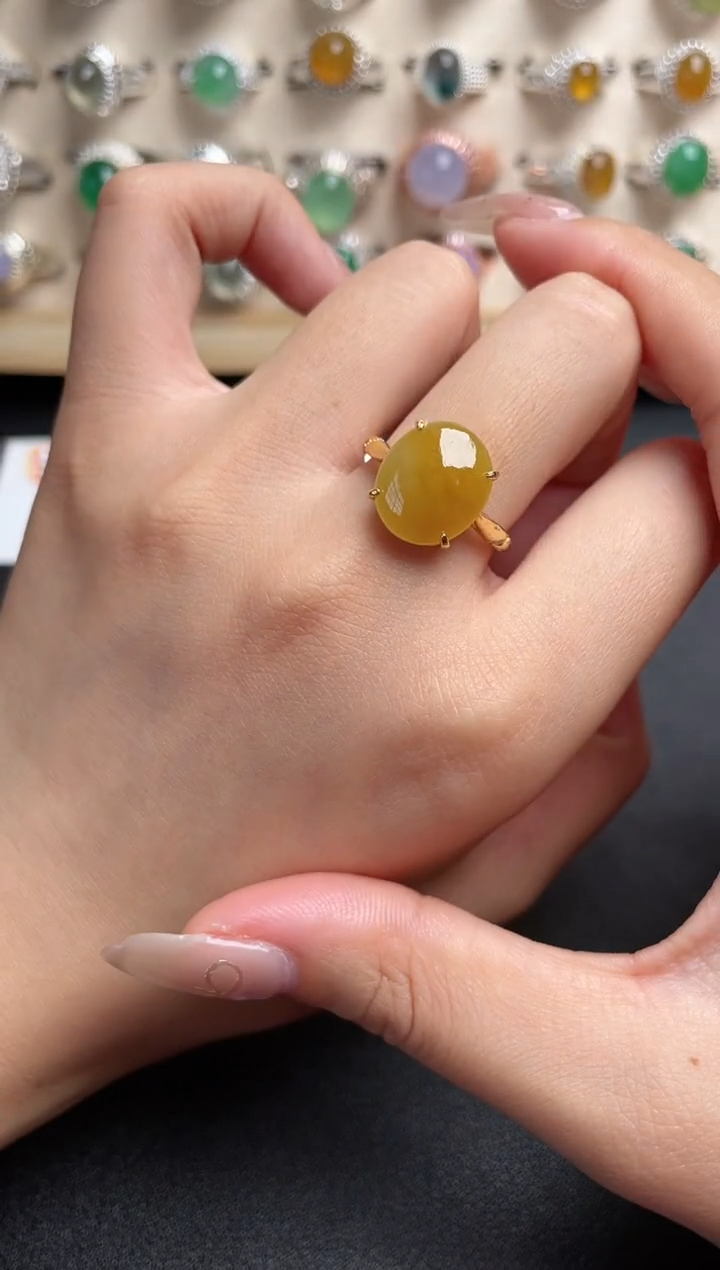 【闪购商品】翡翠戒指银S925镶嵌一物一证一礼盒