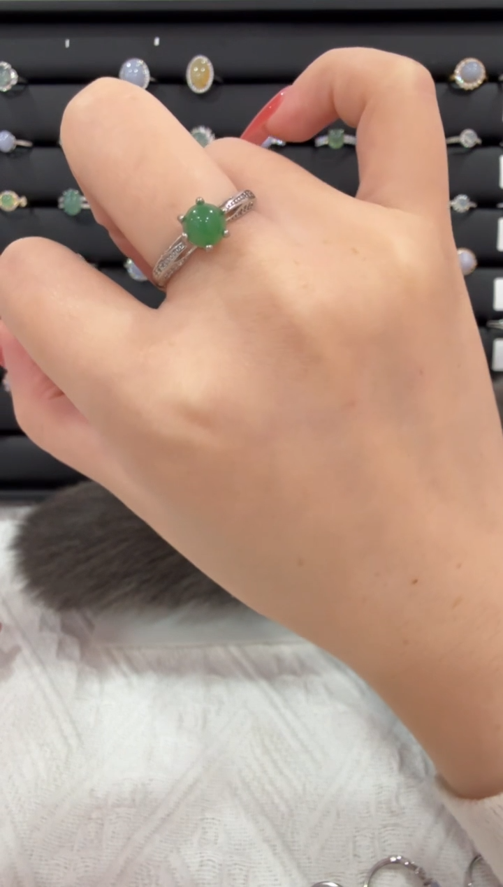 银S925镶嵌戒指翡翠小*凛100