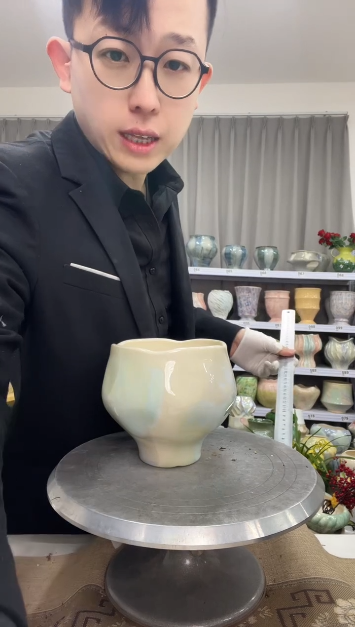 【1.2】花盆链接 高： 14 口：13